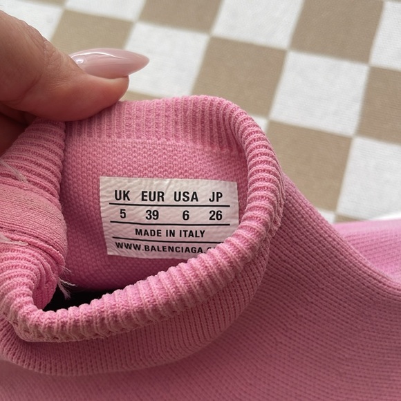 Authentic Balenciaga shoes in great condition - Picture 6 of 7